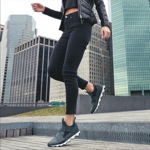 Sorel “Kinetic” Sneakers